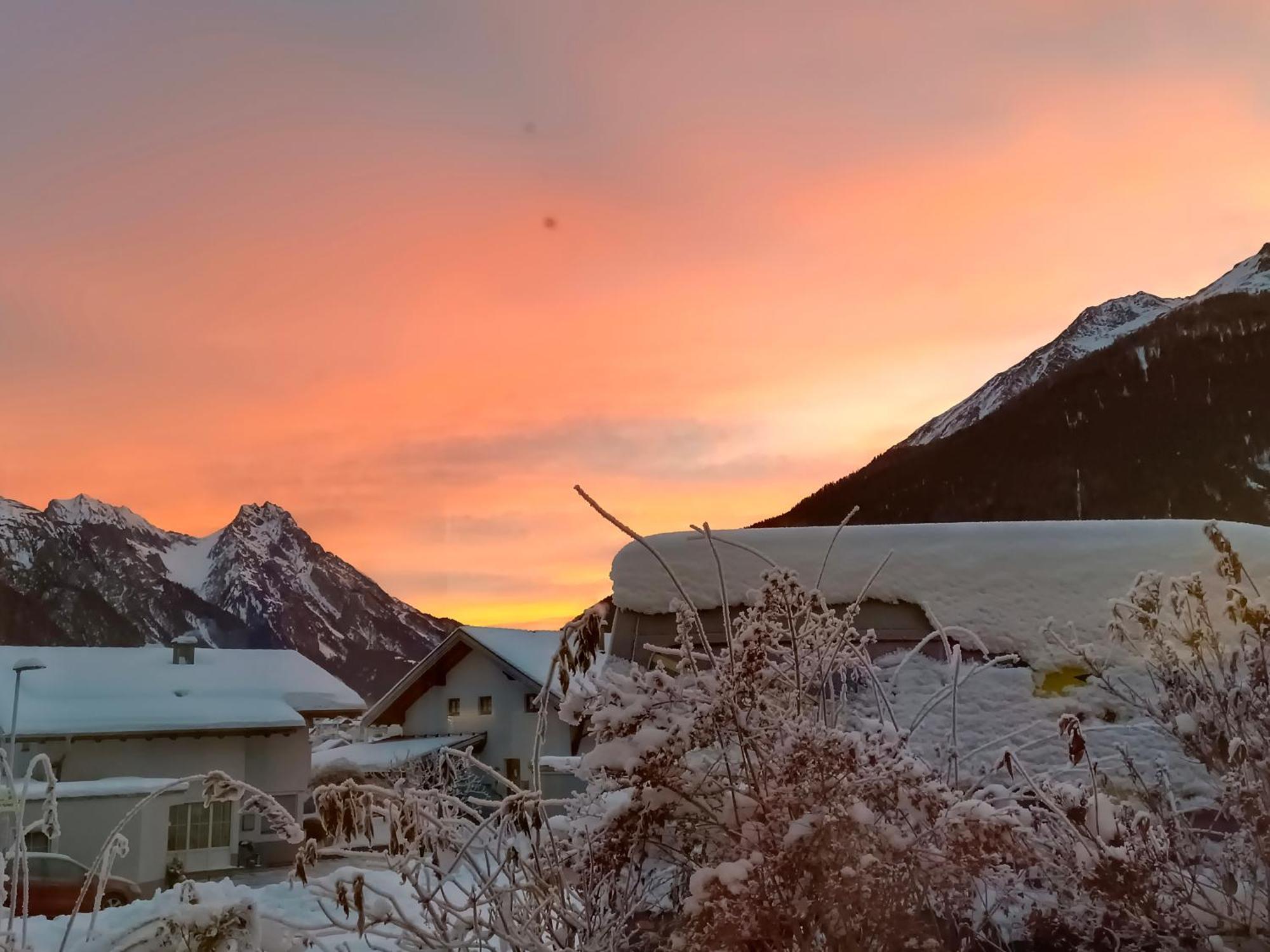 Villa Burgerhof à Pettneu am Arlberg Extérieur photo